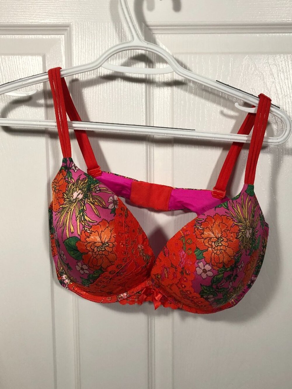 Victoria's Secret pink and red lace push up bra, 36DD